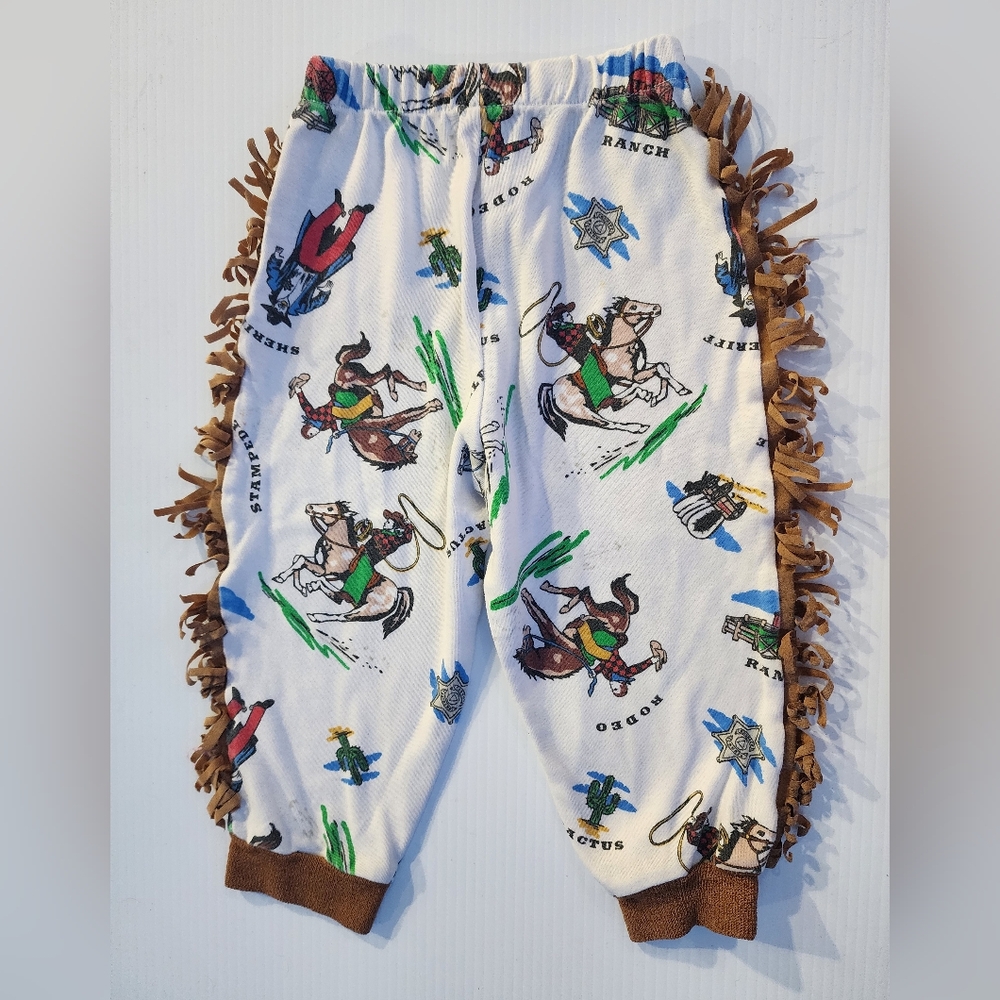 Vintage Milton Funwear Cowboy Outfit, Wild West Pajamas - Picture 6 of 6